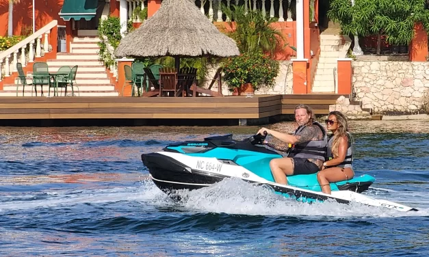 Tour jetski y snorkel en Curazao