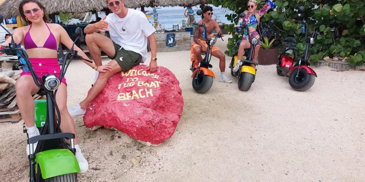 Electric scooter tour in Curaçao