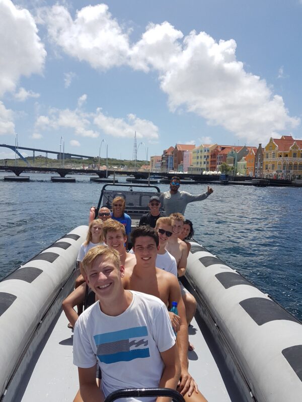 Tugboat & Willemstad Powerboat Excursion - Snorkel & Panoramic Tour
